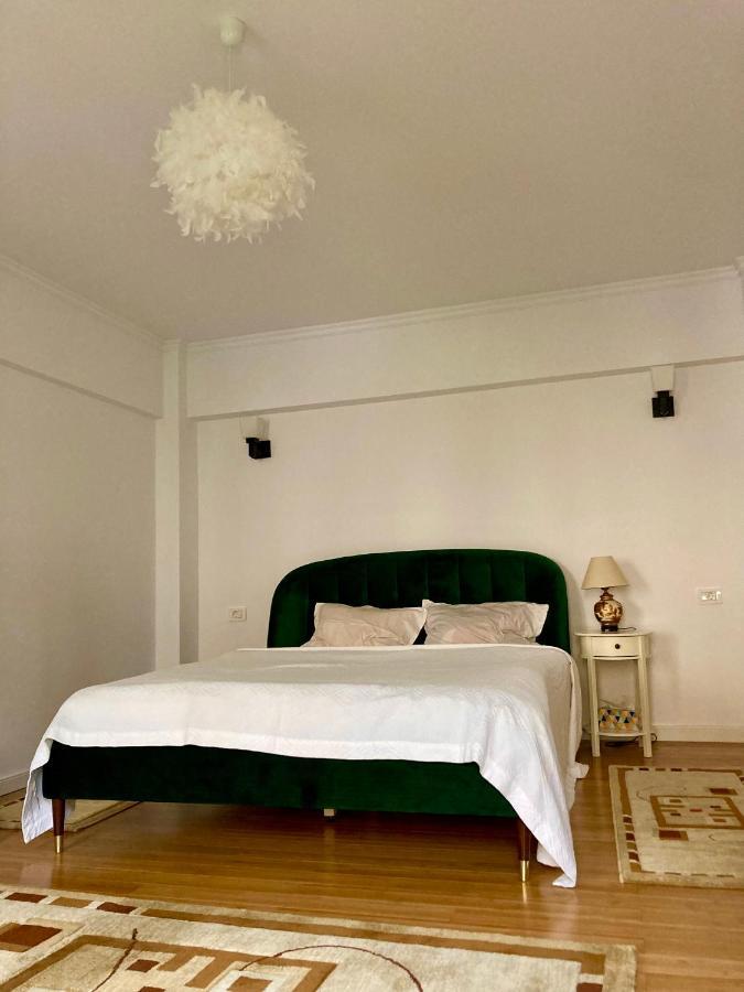 Chira Chiralina Classic Apartment Brăila Extérieur photo