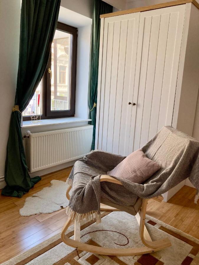 Chira Chiralina Classic Apartment Brăila Extérieur photo